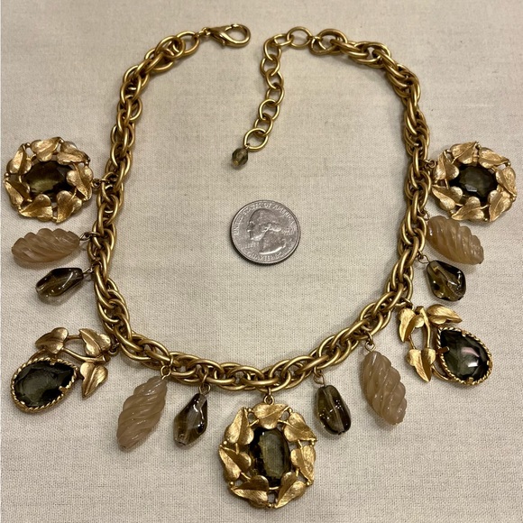 Vintage Gold Charm Choker - Picture 14 of 16